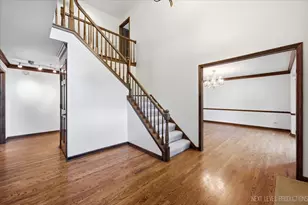 2318 River Woods Dr, Naperville, IL 60565 - Photo 3