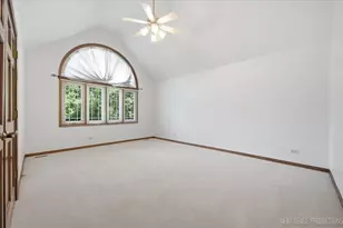2318 River Woods Dr, Naperville, IL 60565 - Photo 25