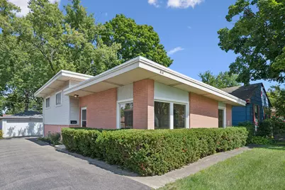 516 Hermitage Drive, Deerfield, IL 60015 - Photo 1