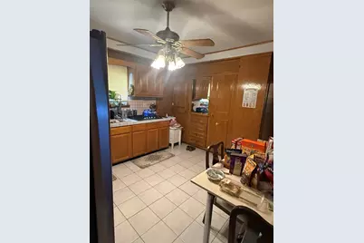 1682 Van Buren Avenue, Des Plaines, IL 60018 - Photo 7