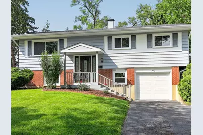 730 Hillcrest Boulevard, Hoffman Estates, IL 60169 - Photo 1