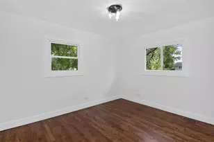 730 Hillcrest Blvd, Hoffman Estates, IL 60169 - Photo 13
