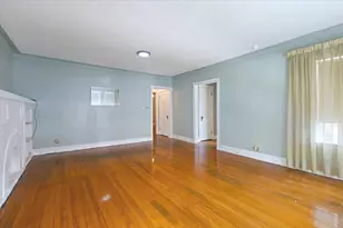 6219 N Claremont Ave, Chicago, IL 60659 - Photo 3