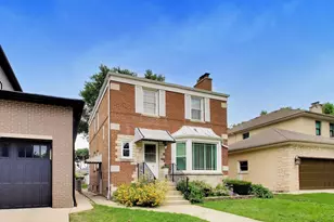 2908 W Birchwood Ave, Chicago, IL 60645 - Photo 3