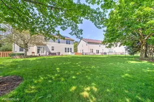 157 Primrose Ln, Bartlett, IL 60103 - Photo 7