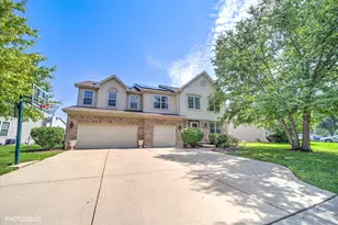 157 Primrose Ln, Bartlett, IL 60103 - Photo 1