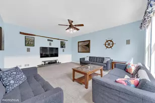 157 Primrose Ln, Bartlett, IL 60103 - Photo 23