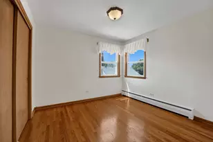 6357 W Addison St, Chicago, IL 60634 - Photo 15