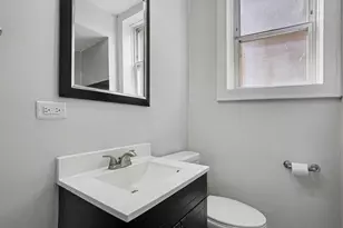 2257 W Hirsch St, Chicago, IL 60622 - Photo 9