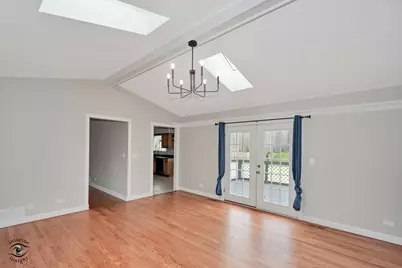 8348 Adbeth Avenue, Woodridge, IL 60517 - Photo 15