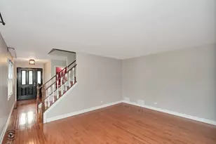 8348 Adbeth Ave, Woodridge, IL 60517 - Photo 11