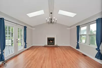 8348 Adbeth Avenue, Woodridge, IL 60517 - Photo 13