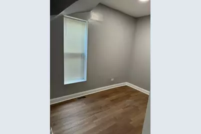 5719 S Loomis Boulevard, Chicago, IL 60636 - Photo 3