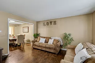 3146 E Newcastle Ct, Waukegan, IL 60087 - Photo 3