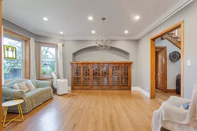 4019 W Wellington Avenue, Chicago, IL 60641 - Photo 11