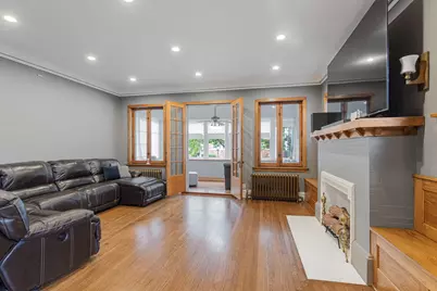 4019 W Wellington Avenue, Chicago, IL 60641 - Photo 13