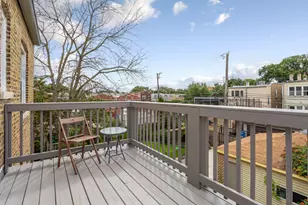 4019 W Wellington Ave, Chicago, IL 60641 - Photo 37