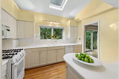 1728 Wildberry Drive #G, Glenview, IL 60025 - Photo 13