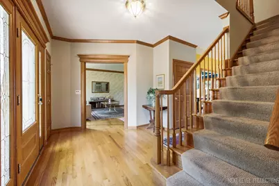 39W044 Foxwood Lane, Saint Charles, IL 60175 - Photo 5