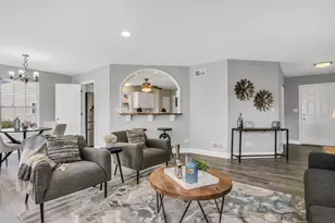 38312 Imperial Ln, Beach Park, IL 60087 - Photo 9