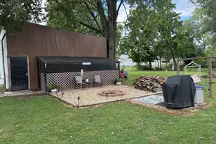 504 N Walnut St, Centralia, IL 62801 - Photo 13
