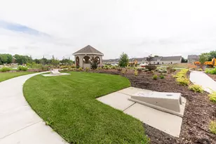 12 Kloe Ln, Sycamore, IL 60178 - Photo 111