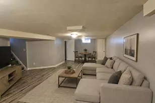 3617 Monroe St, Lansing, IL 60438 - Photo 7