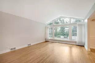 433 W Sheridan Pl, Lake Bluff, IL 60044 - Photo 7