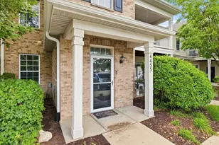 4455 Timber Ridge Ct, Joliet, IL 60431 - Photo 3