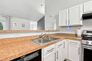 4455 Timber Ridge Ct, Joliet, IL 60431 - Photo 11