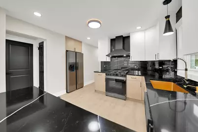 153 W 27th Place, Chicago Heights, IL 60411 - Photo 13