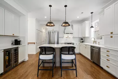 1633 W Olive Avenue, Chicago, IL 60660 - Photo 9