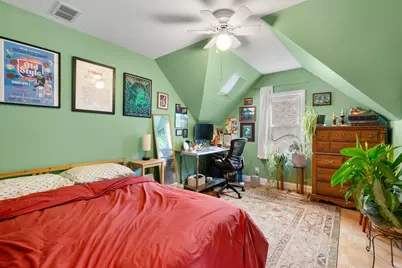 2833 N Francisco Avenue, Chicago, IL 60618 - Photo 13