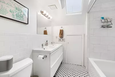 2833 N Francisco Avenue, Chicago, IL 60618 - Photo 15