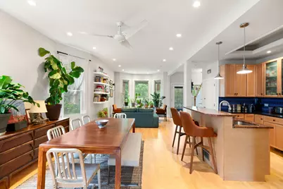 2833 N Francisco Avenue, Chicago, IL 60618 - Photo 7