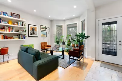 2833 N Francisco Avenue, Chicago, IL 60618 - Photo 3