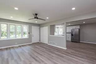 10350 W California Ave, Beach Park, IL 60099 - Photo 5