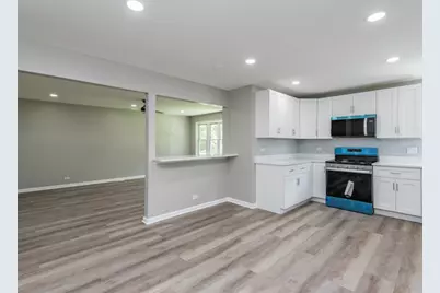 10350 W California Avenue, Beach Park, IL 60099 - Photo 9