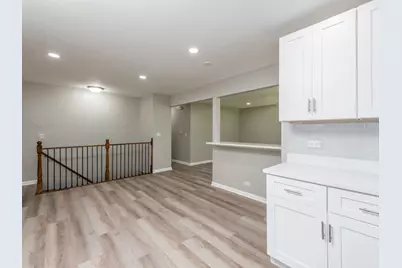 10350 W California Avenue, Beach Park, IL 60099 - Photo 11