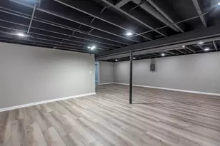 10350 W California Ave, Beach Park, IL 60099 - Photo 23