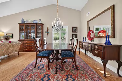 1211 Emerson Lane, Libertyville, IL 60048 - Photo 7