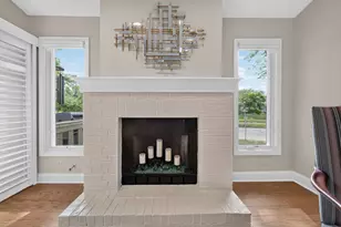 1211 Emerson Ln, Libertyville, IL 60048 - Photo 9