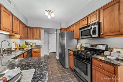 615 Perrie Drive #201, Elk Grove Village, IL 60007 - Photo 11