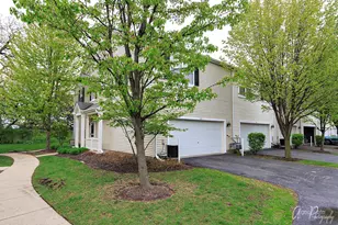 519 S Lakeside Ct, Round Lake, IL 60073 - Photo 1