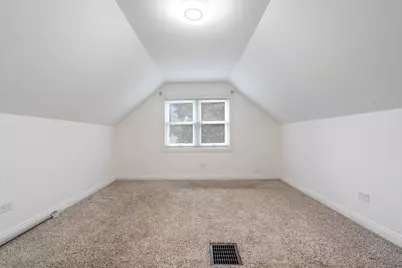 7620 W Gregory Street, Chicago, IL 60656 - Photo 13