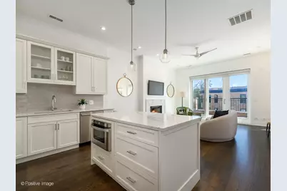 1038 W Diversey Parkway #3E, Chicago, IL 60614 - Photo 3