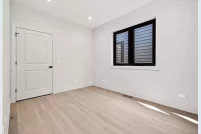 6641 S Evans Avenue, Chicago, IL 60637 - Photo 19