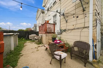 4937 W Melrose Street, Chicago, IL 60641 - Photo 5