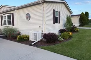 34 Petunia Cir, Matteson, IL 60443 - Photo 3