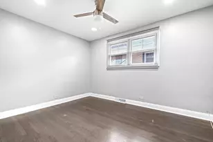 4800 S Lavergne Ave, Chicago, IL 60638 - Photo 9